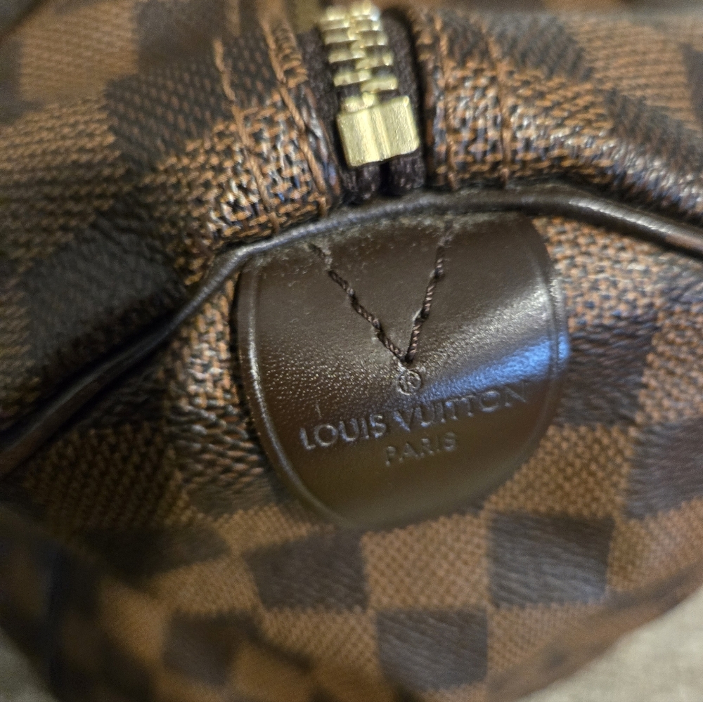 Louis Vuitton Brown Damier Speedy Tote Size 30 - Picture 10 of 16